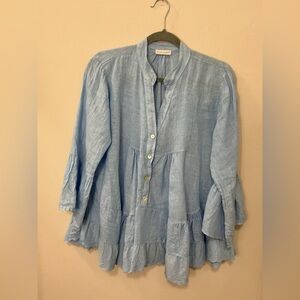 Light Blue Button-Up Blouse in linen size medium